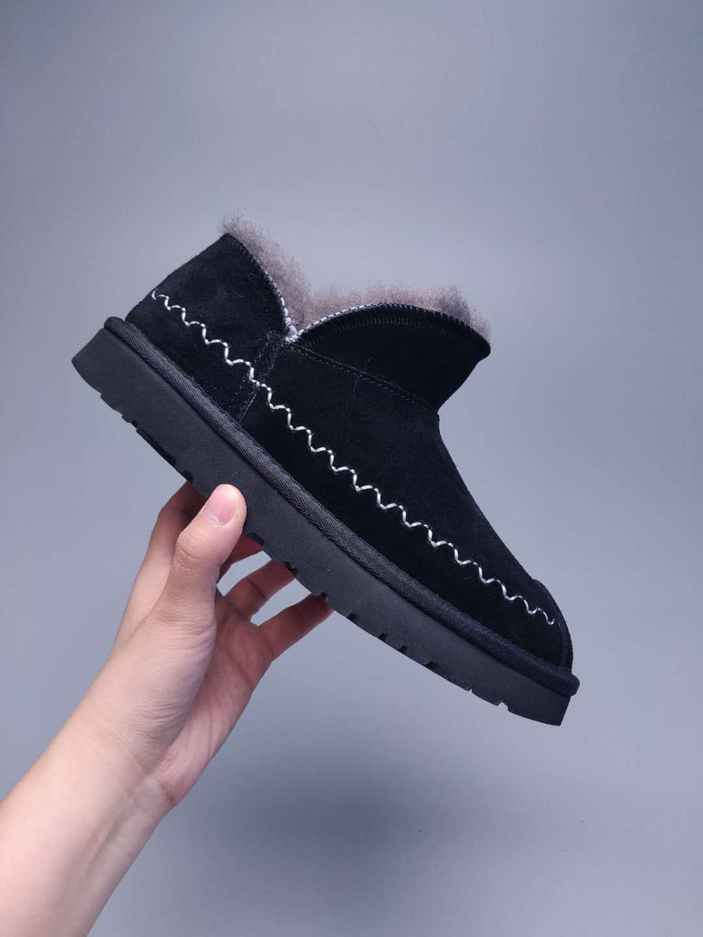 0888 Black Ankle Boots