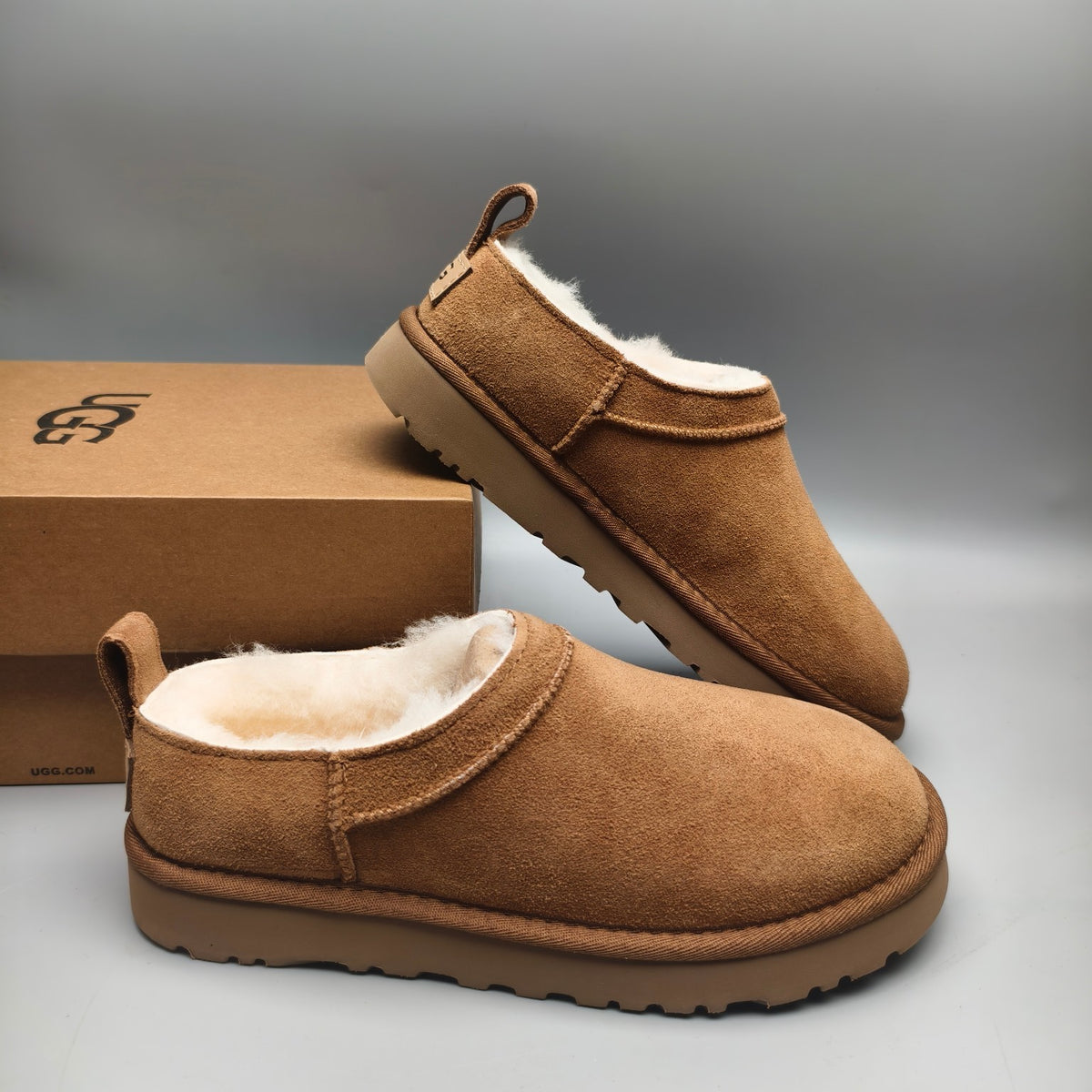 3891 Chestnut Women's Classic Slip-On Shoes