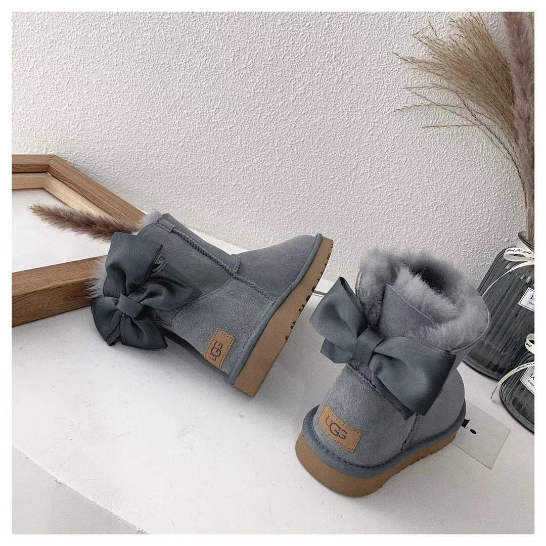 3130 Grey Bow-Detail Ankle Boots