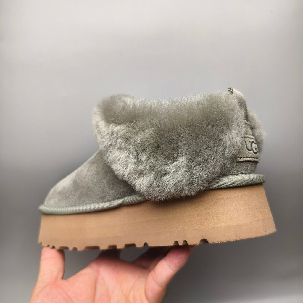 1393 Green Suede-Effect Platform Slip-On Shoes