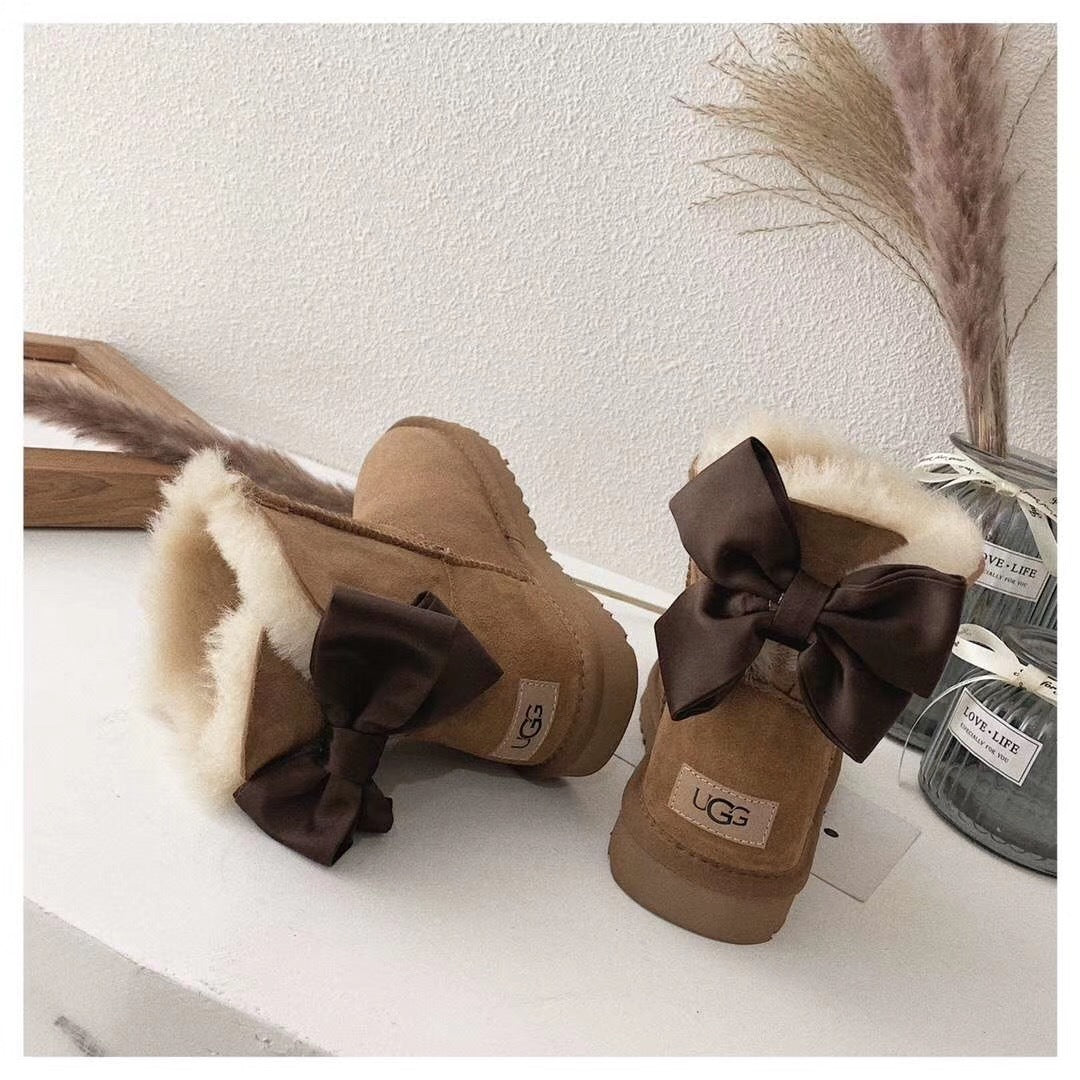 3130 Chestnut Bow-Detail Ankle Boots