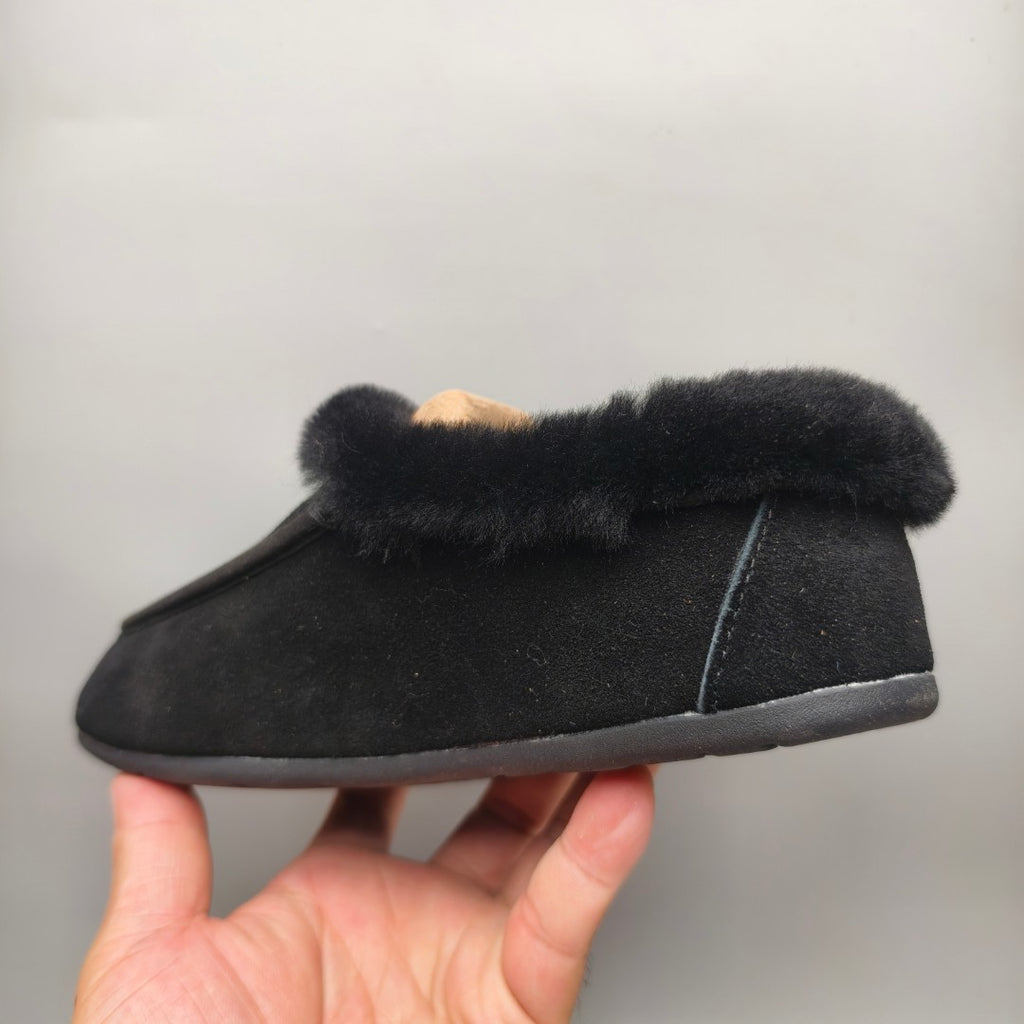 1391 Black Slip-On House Shoes