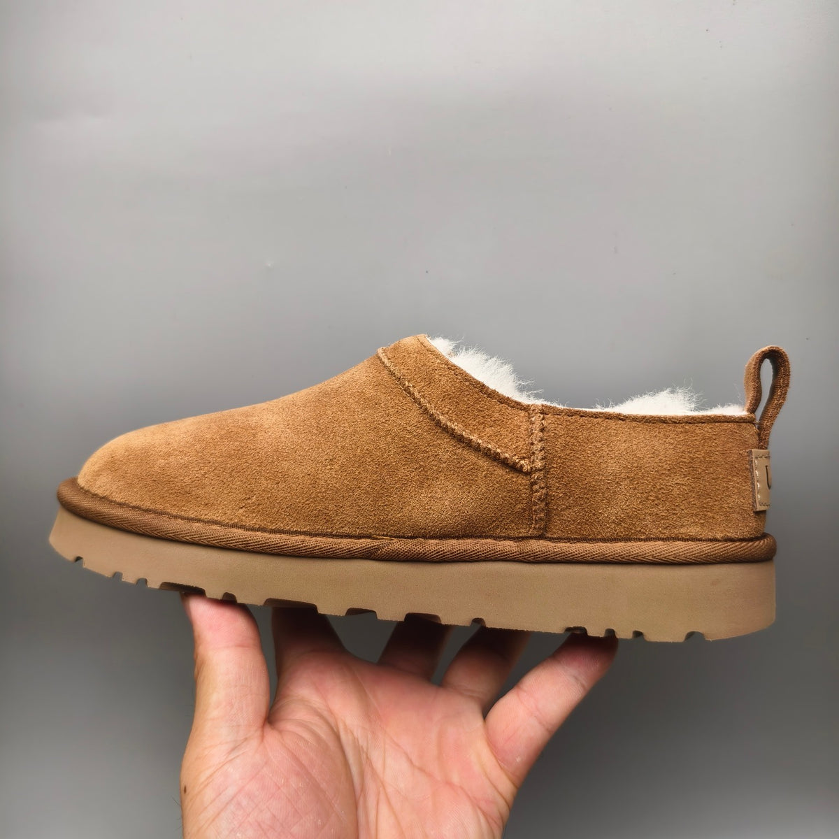 3891 Chestnut Women's Classic Slip-On Shoes