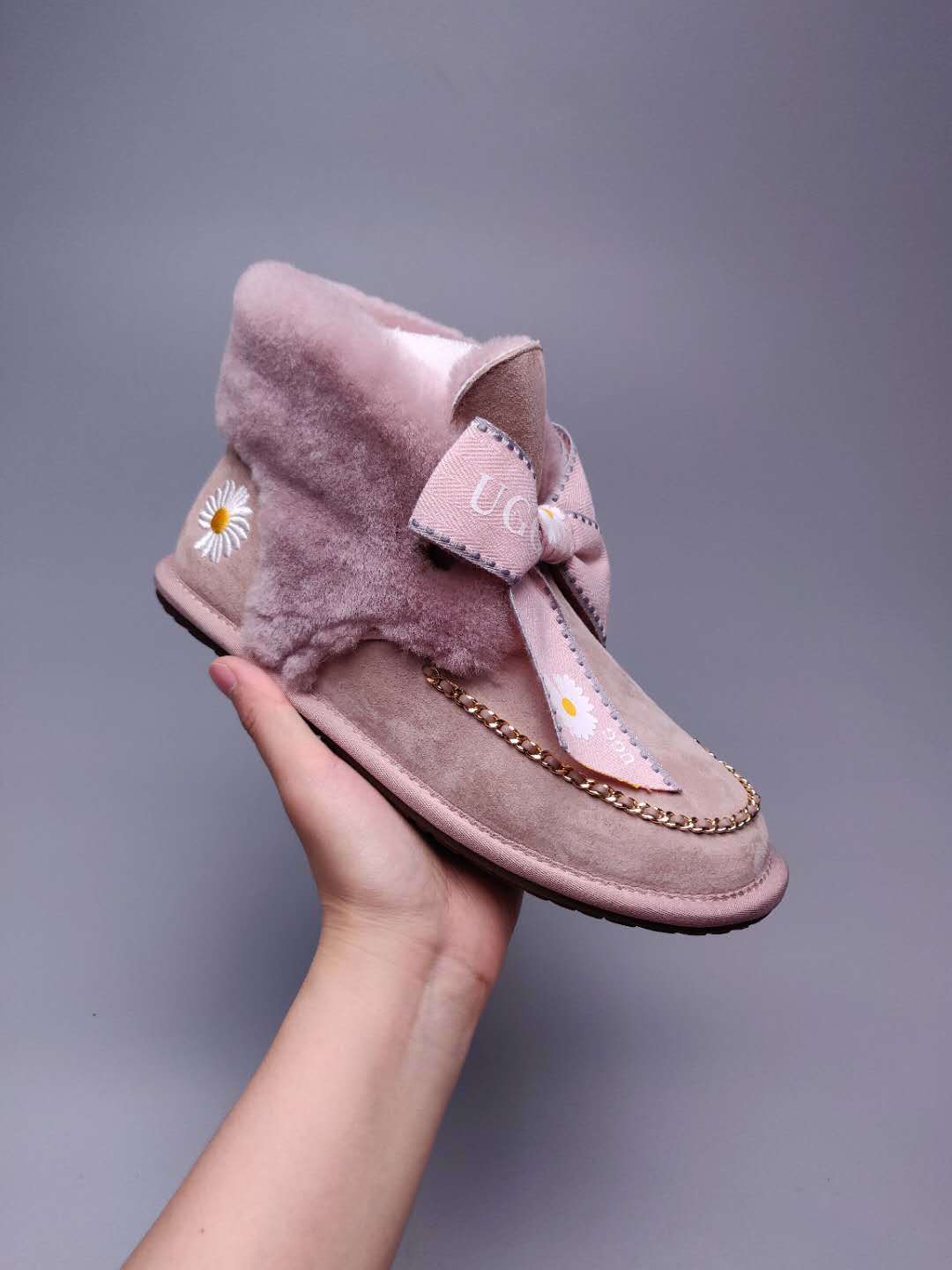 7888 Muted Pink Daisy Chain-and-Ribbon Detail Shoes