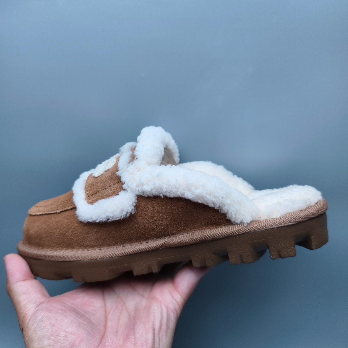 1206 Chestnut Curly Plush Logo Slippers