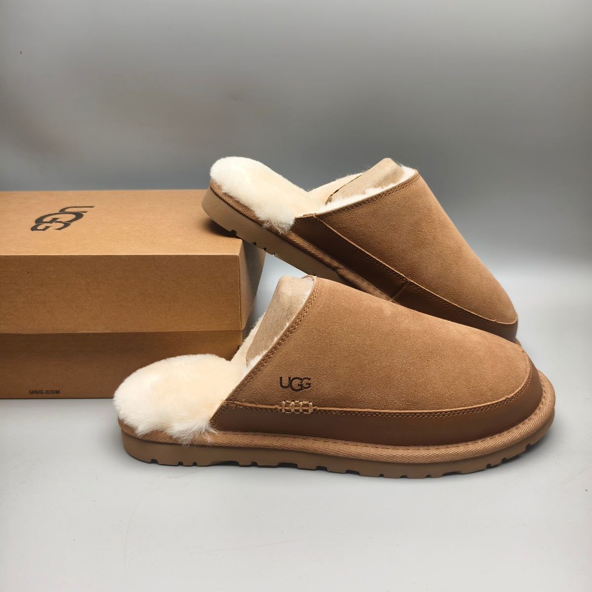4585 Chestnut Men's Ultra-Light Plush Slippers