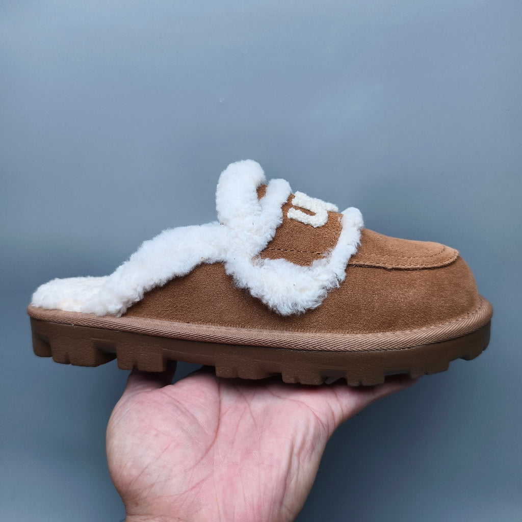 1206 Chestnut Curly Plush Logo Slippers