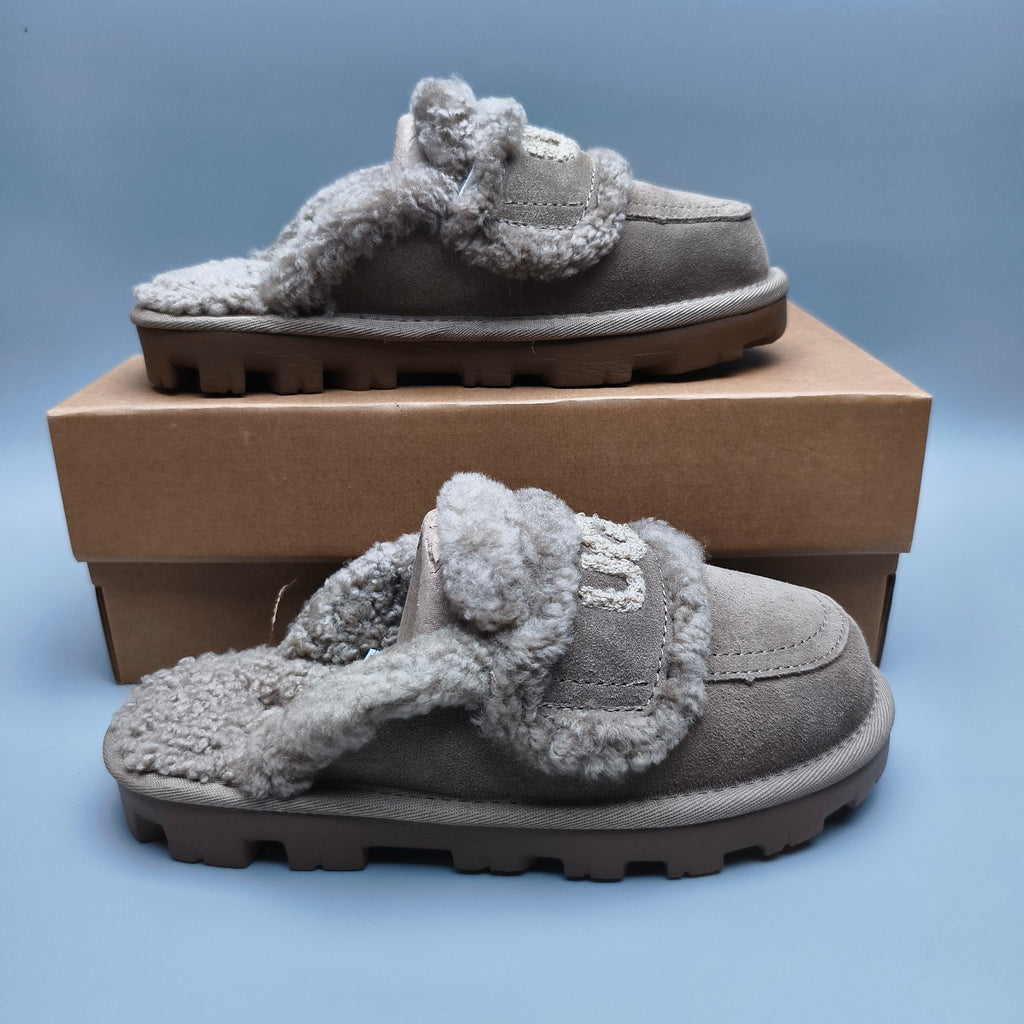 1206 Antelope Brown Curly Plush Logo Slippers