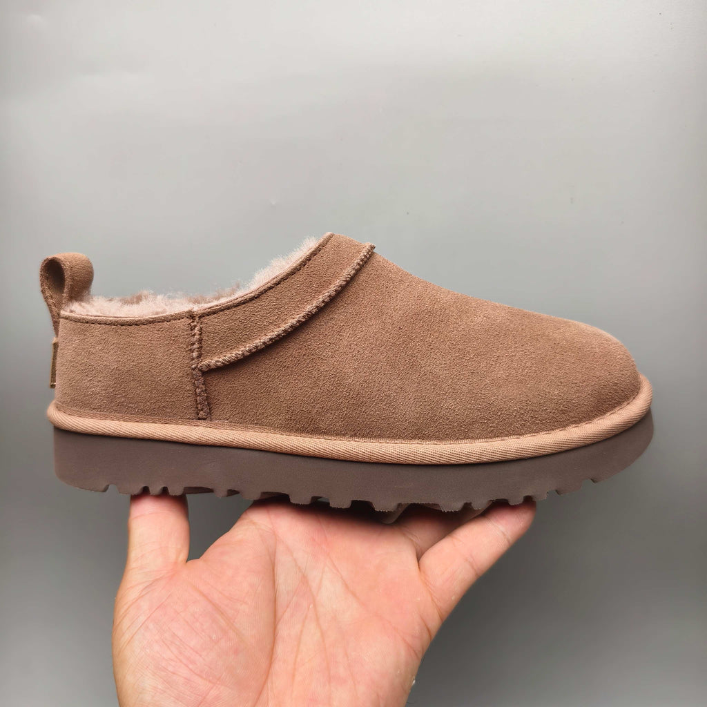 3891 Muted Pink Women's Classic Slip-On Shoes