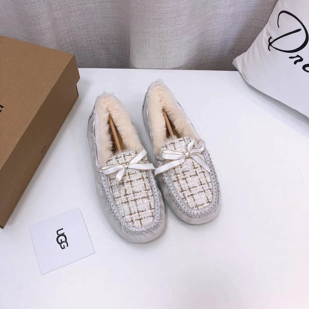 5623 Pearl White Chic Driving Loafers