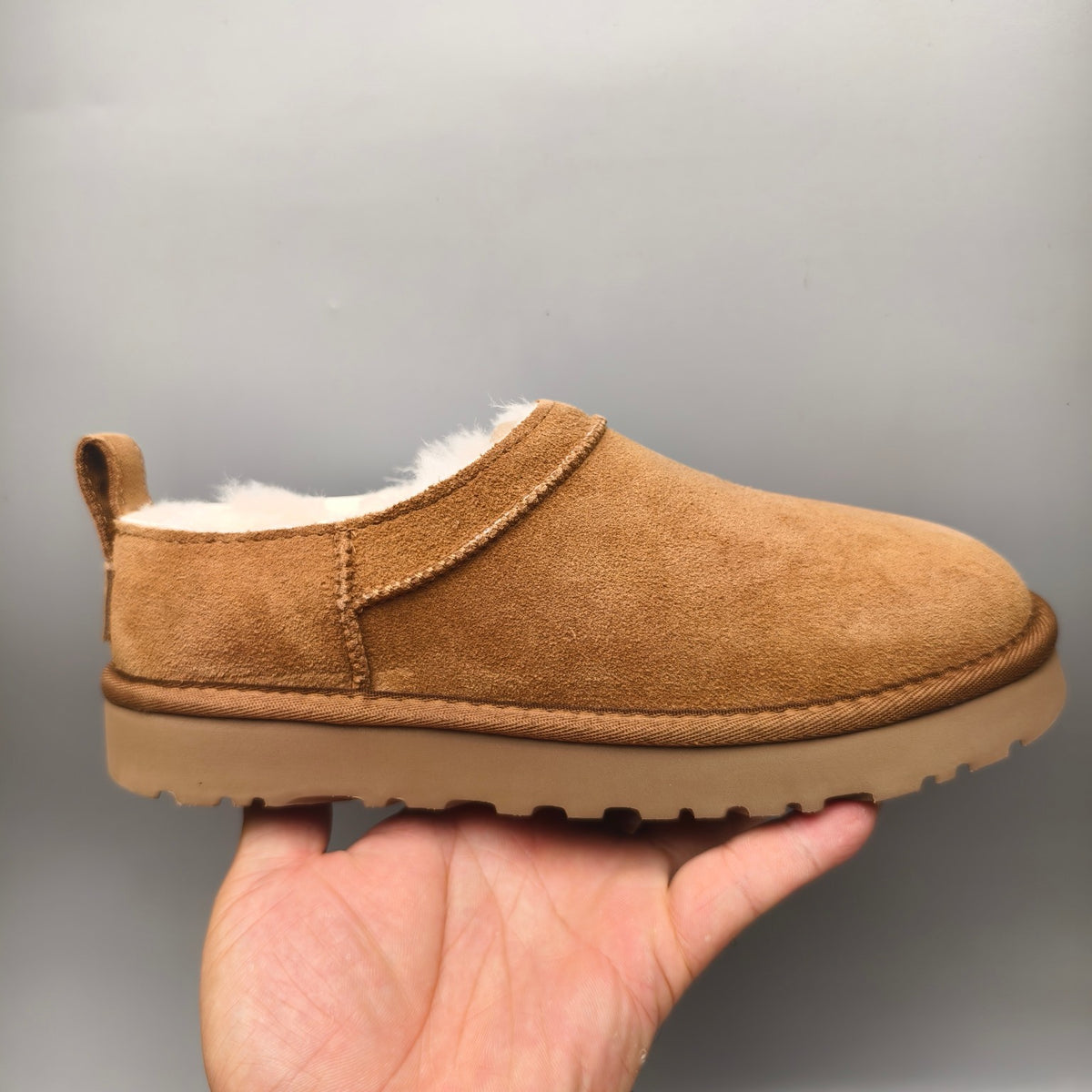 3891 Chestnut Women's Classic Slip-On Shoes