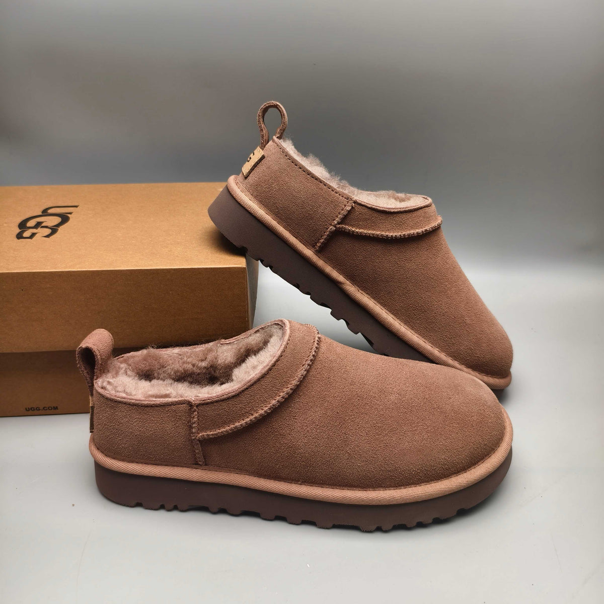 3891 Muted Pink Women's Classic Slip-On Shoes
