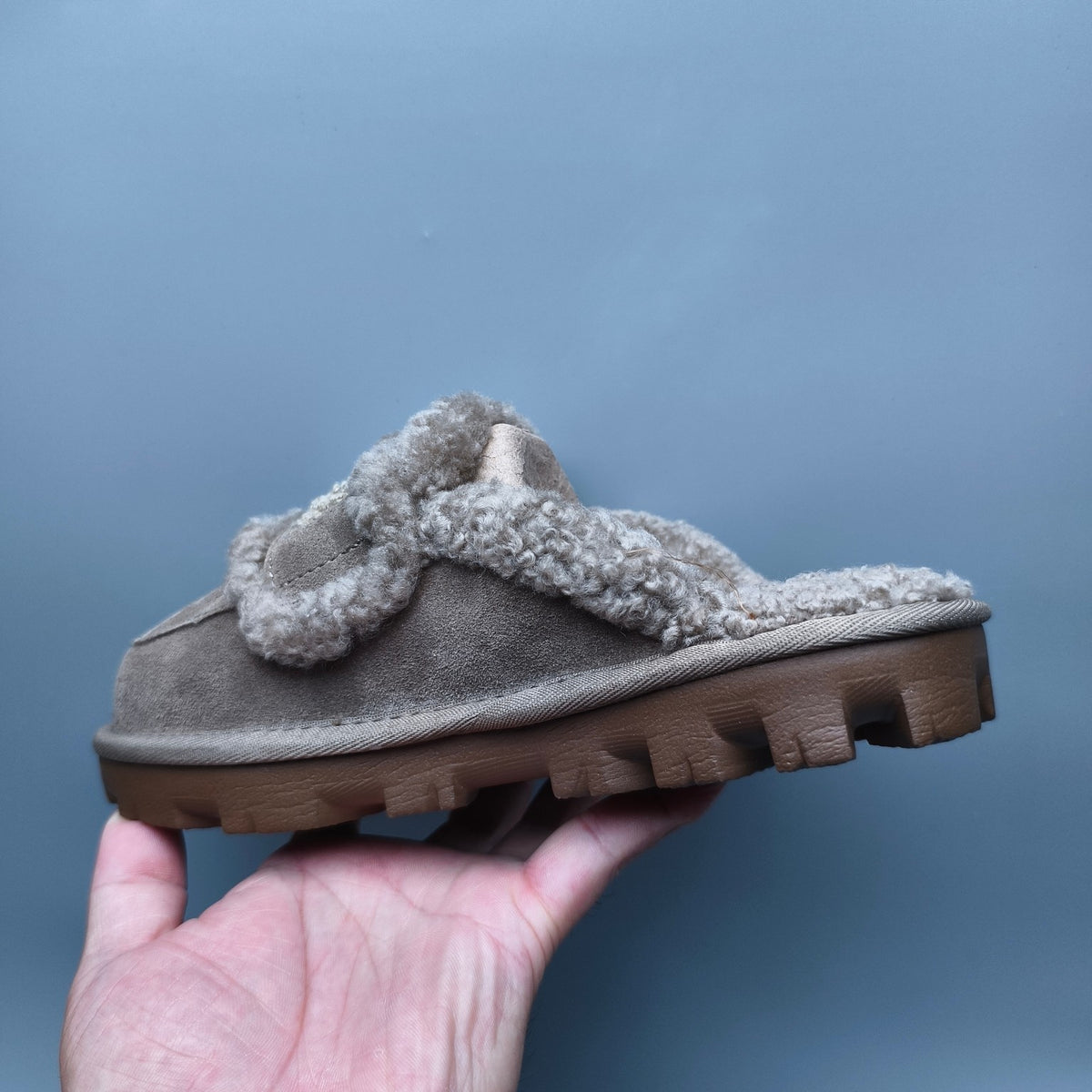1206 Antelope Brown Curly Plush Logo Slippers