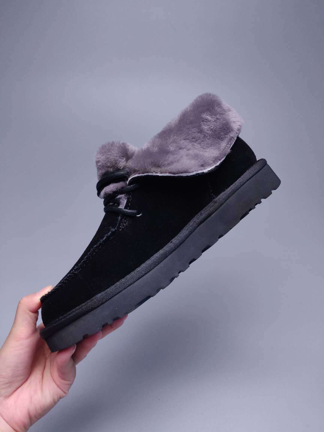 3090 Black Lace-Up Ankle Boots with Plush Trim