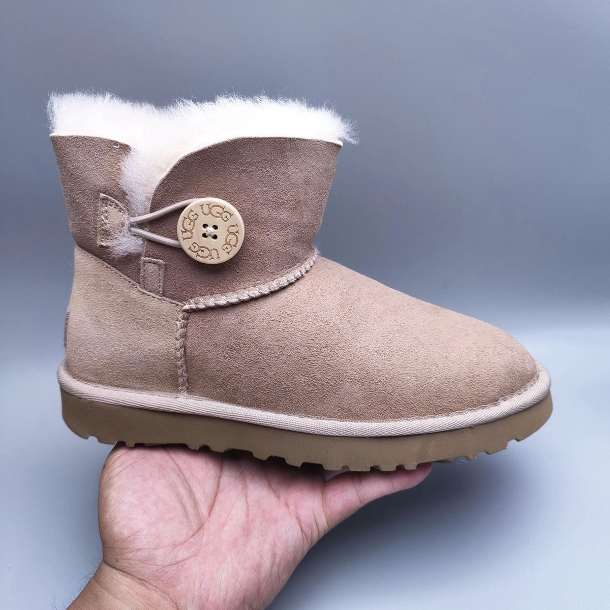 6422 Sand Stain-Resistant New Classic Footwear