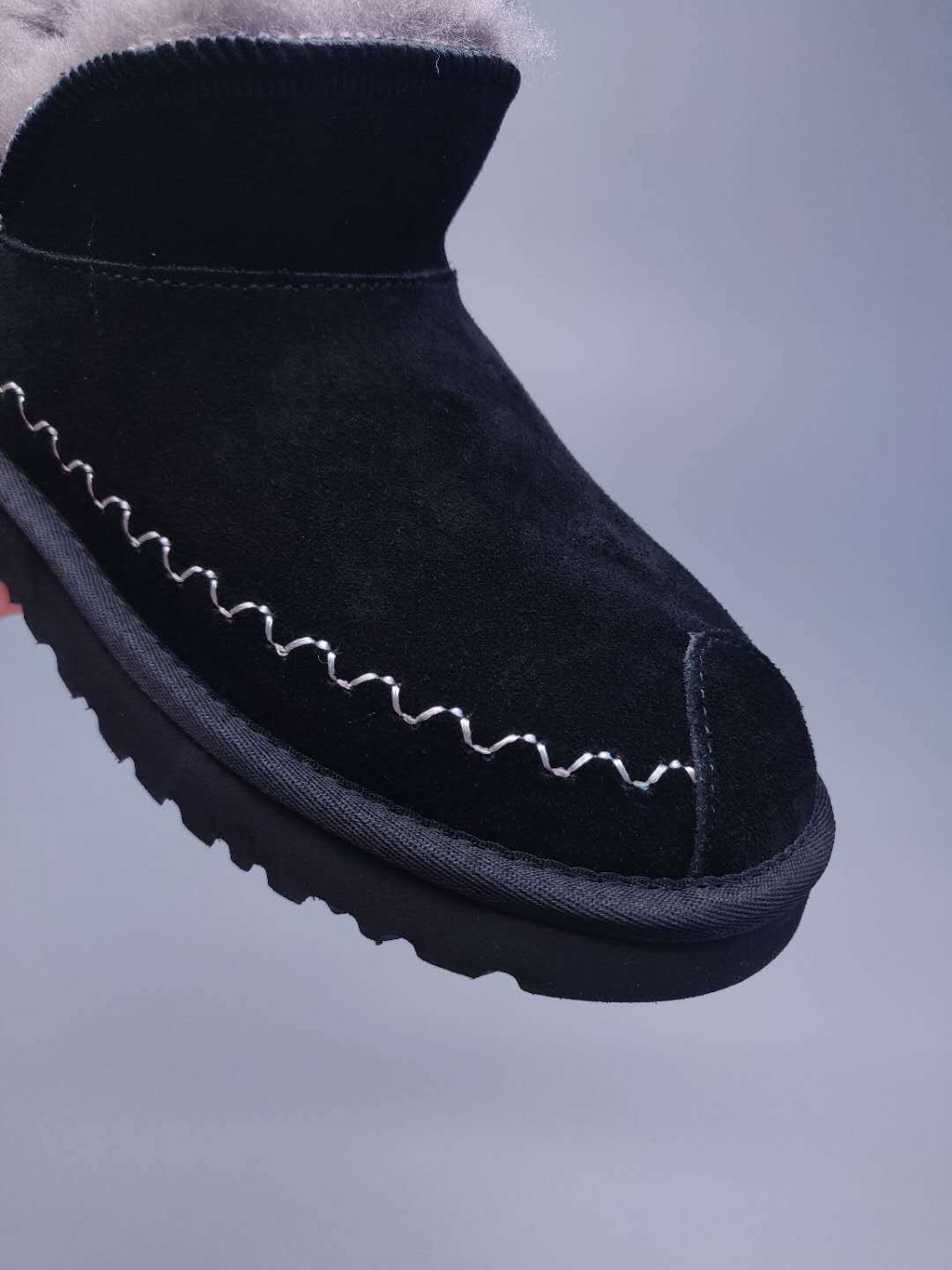 0888 Black Ankle Boots