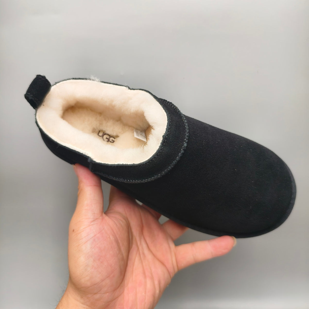 3891 Black Women's Classic Slip-On Shoes