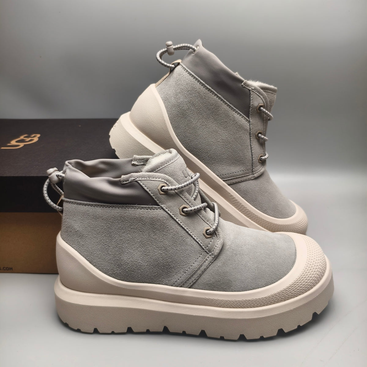 3991 Light Grey High-Top Casual Shoes