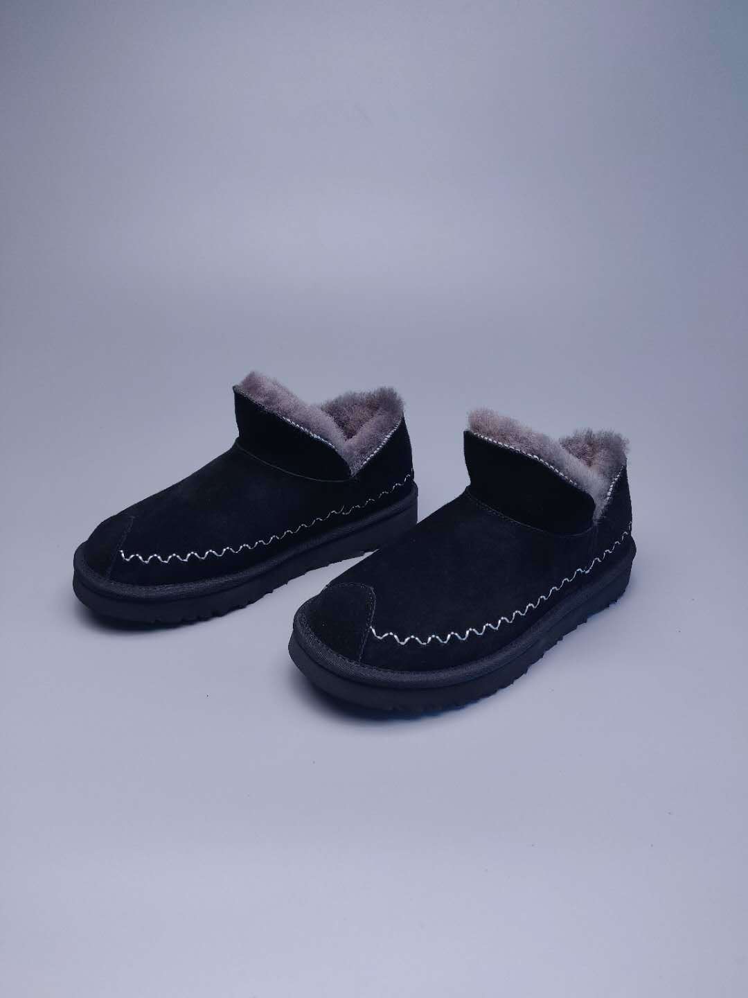 0888 Black Ankle Boots