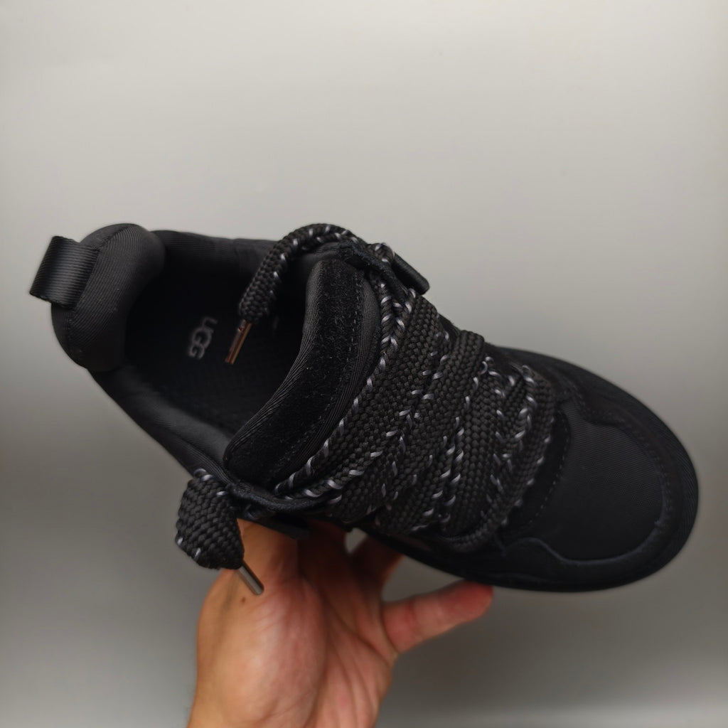 1541 Black Chunky Platform Lace-Up Sneakers