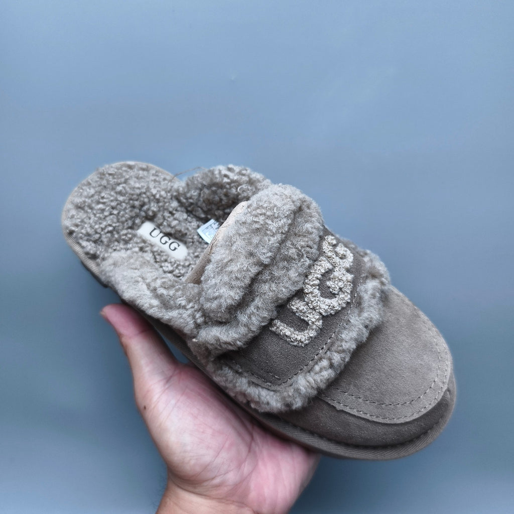1206 Antelope Brown Curly Plush Logo Slippers