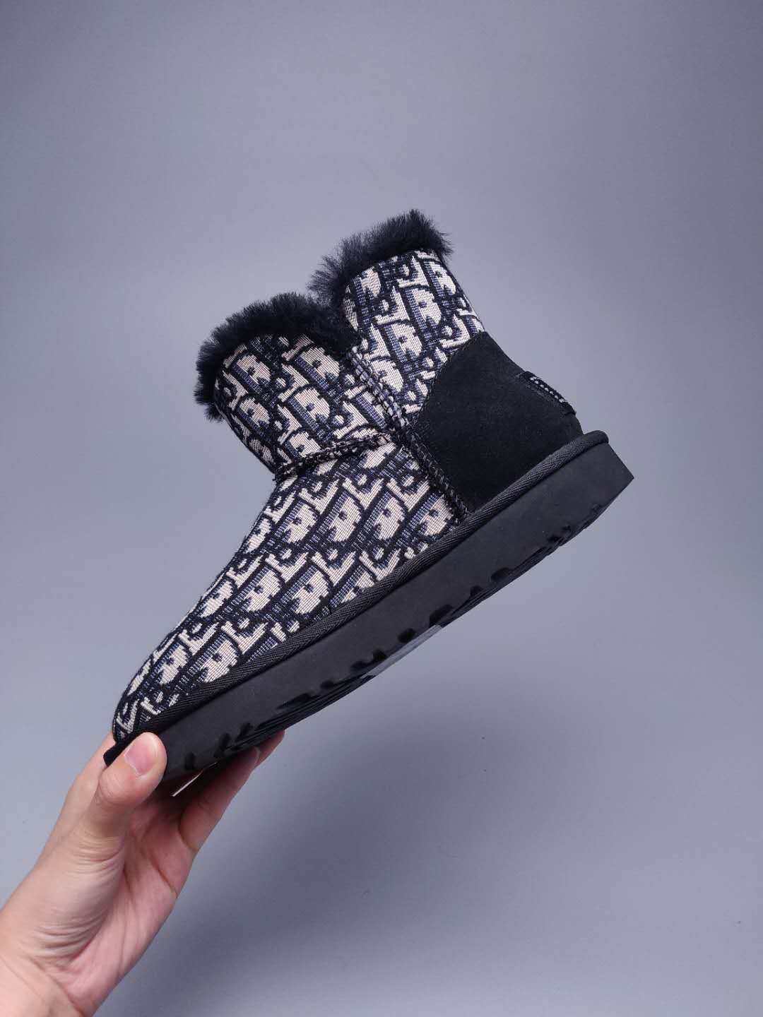 6554 Black Fabric-Texture Shoes