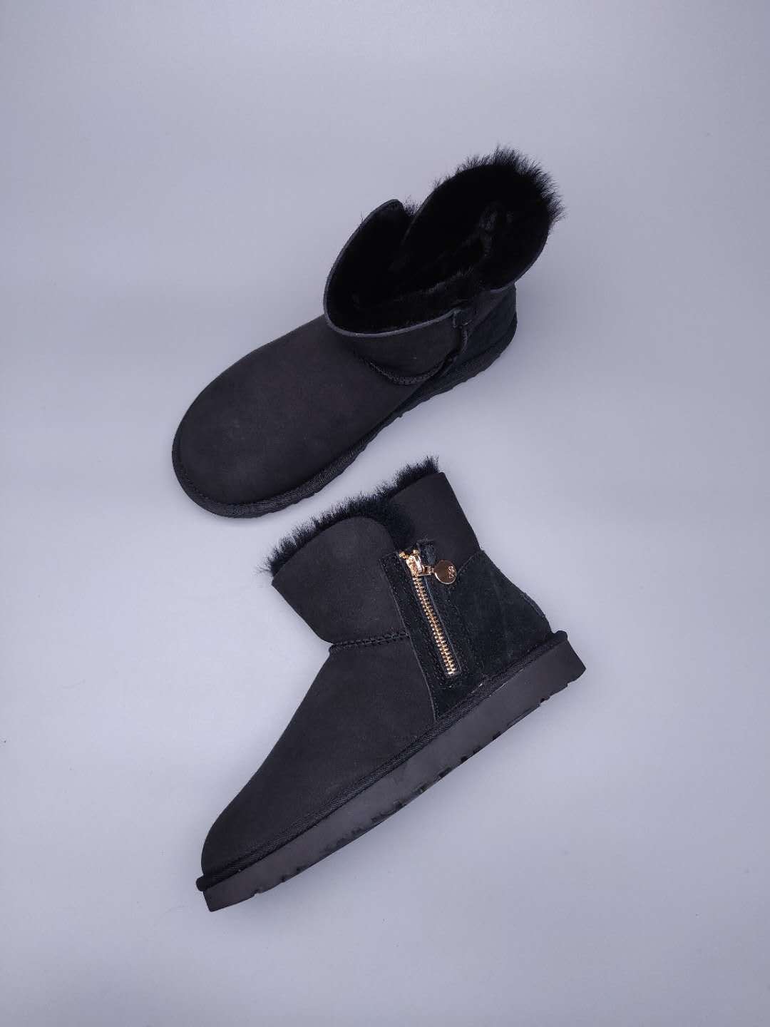 2481 Black Side-Zip Ankle Boots