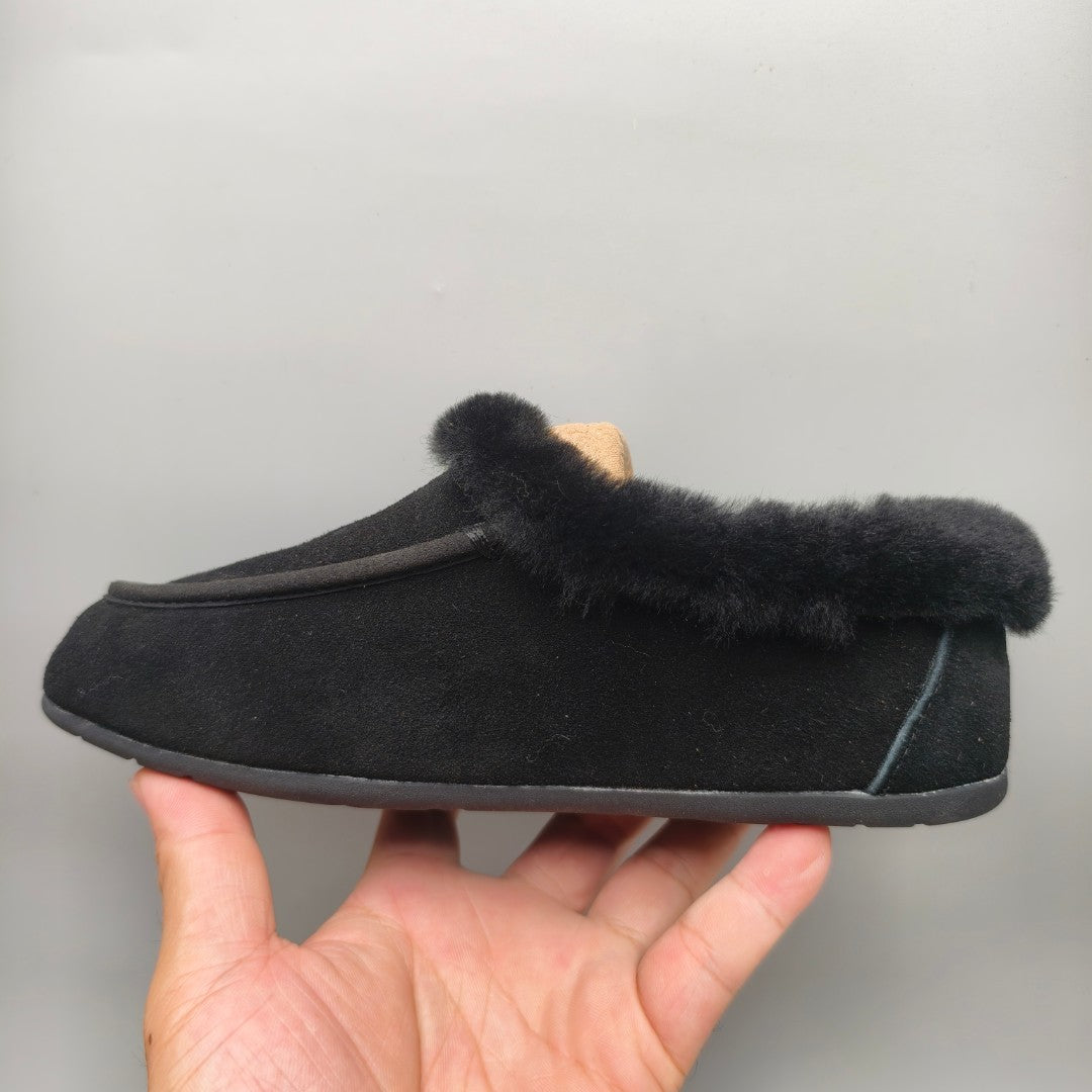 1391 Black Slip-On House Shoes