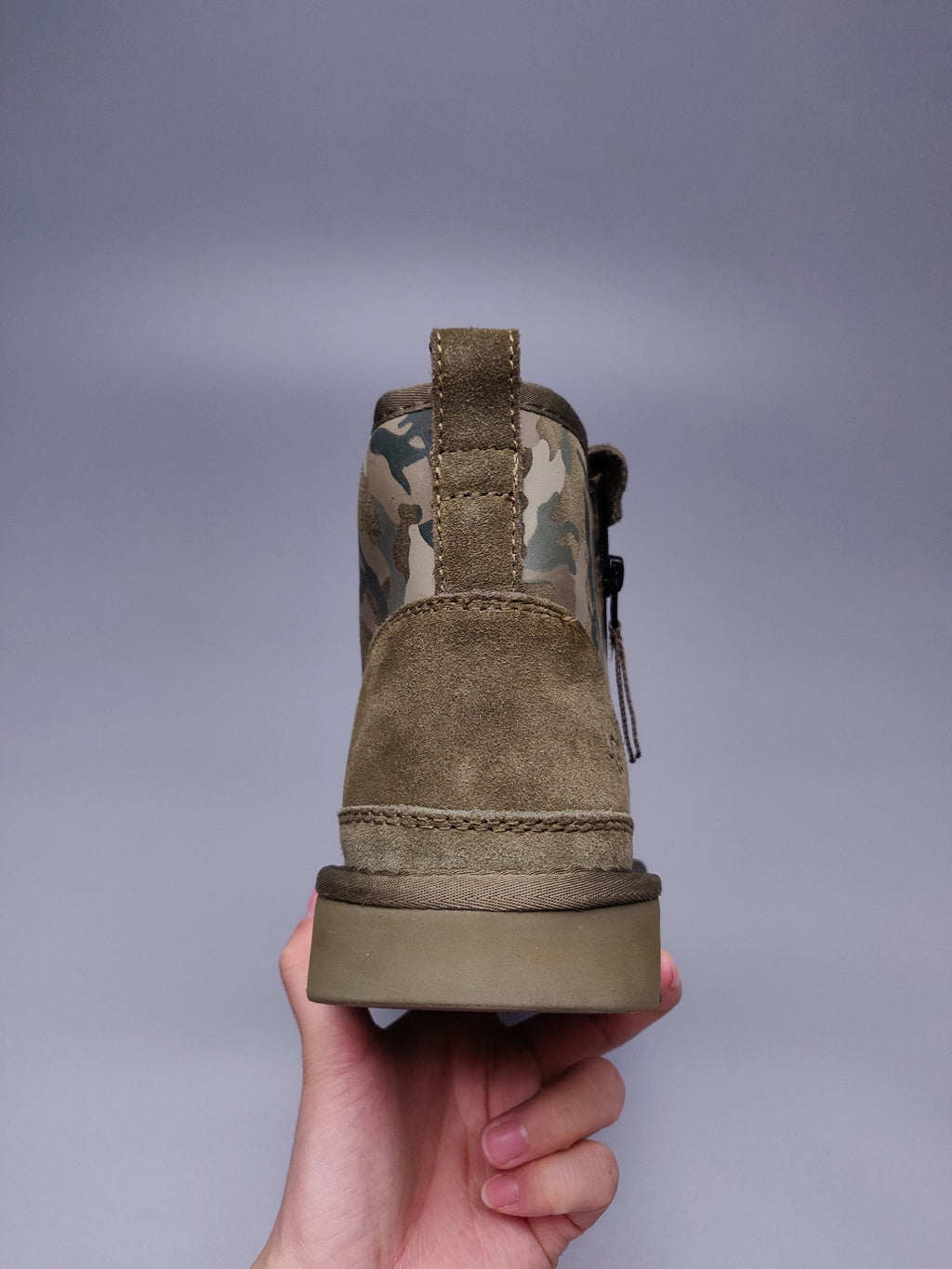 4193 Army Green Men's Color-Block Camouflage Shoes