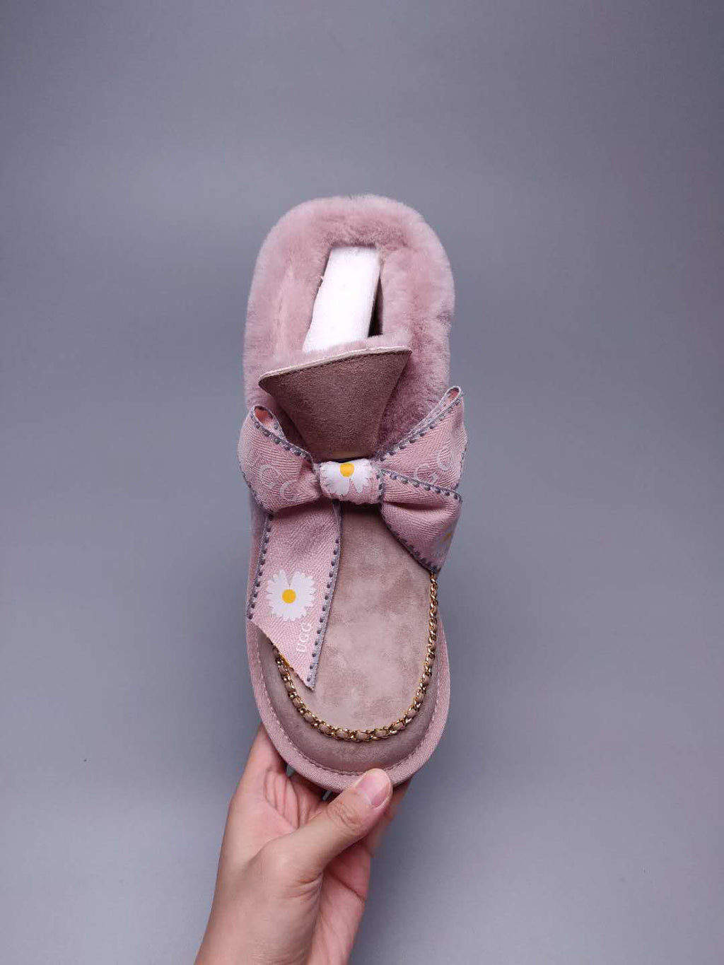 7888 Muted Pink Daisy Chain-and-Ribbon Detail Shoes