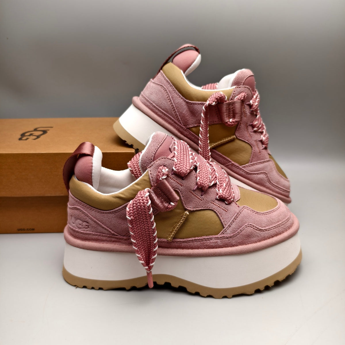 1541 Pink Chunky Platform Lace-Up Sneakers