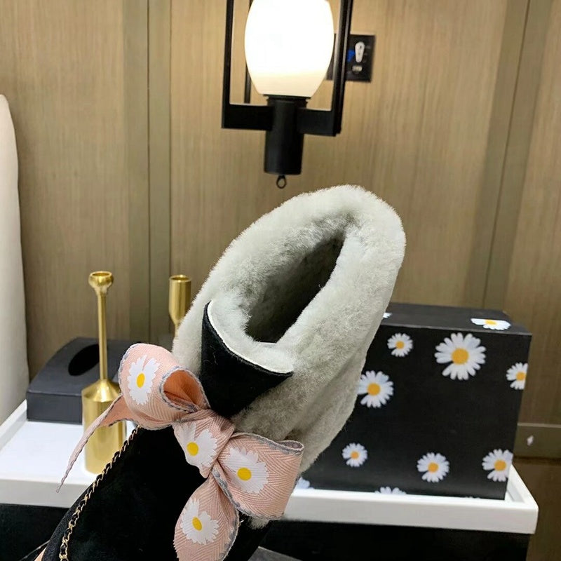 7888 Black Daisy Chain-and-Ribbon Detail Shoes