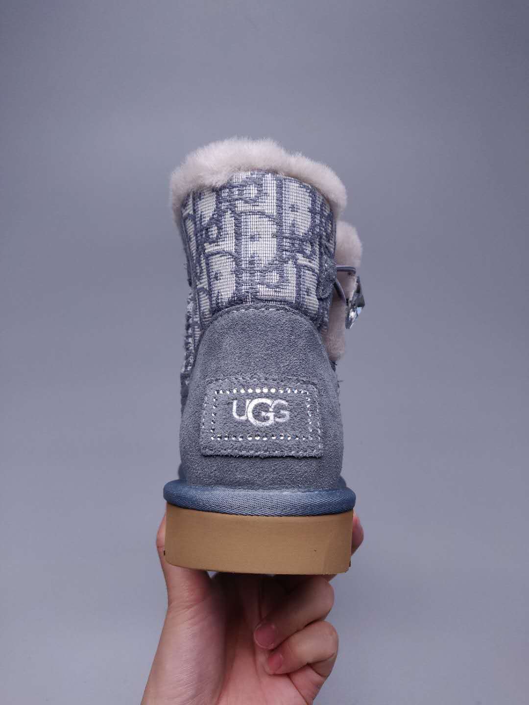 6554 Grey Fabric-Texture Shoes
