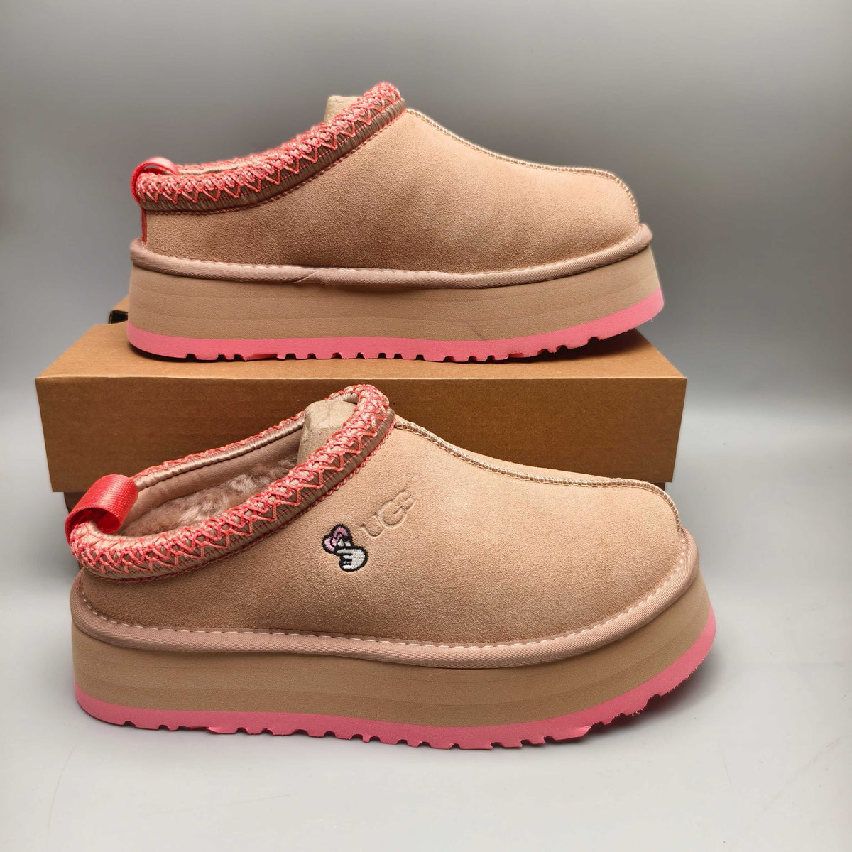 2553 / 2130 Pink Boho-Inspired Platform Casual Shoes