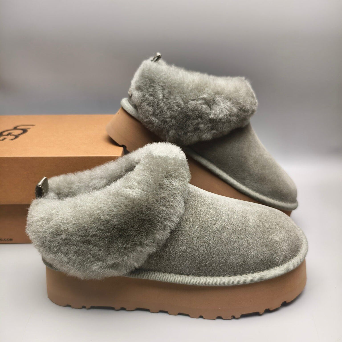 1393 Green Suede-Effect Platform Slip-On Shoes