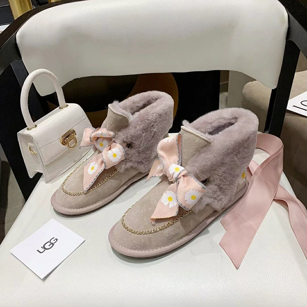 7888 Muted Pink Daisy Chain-and-Ribbon Detail Shoes