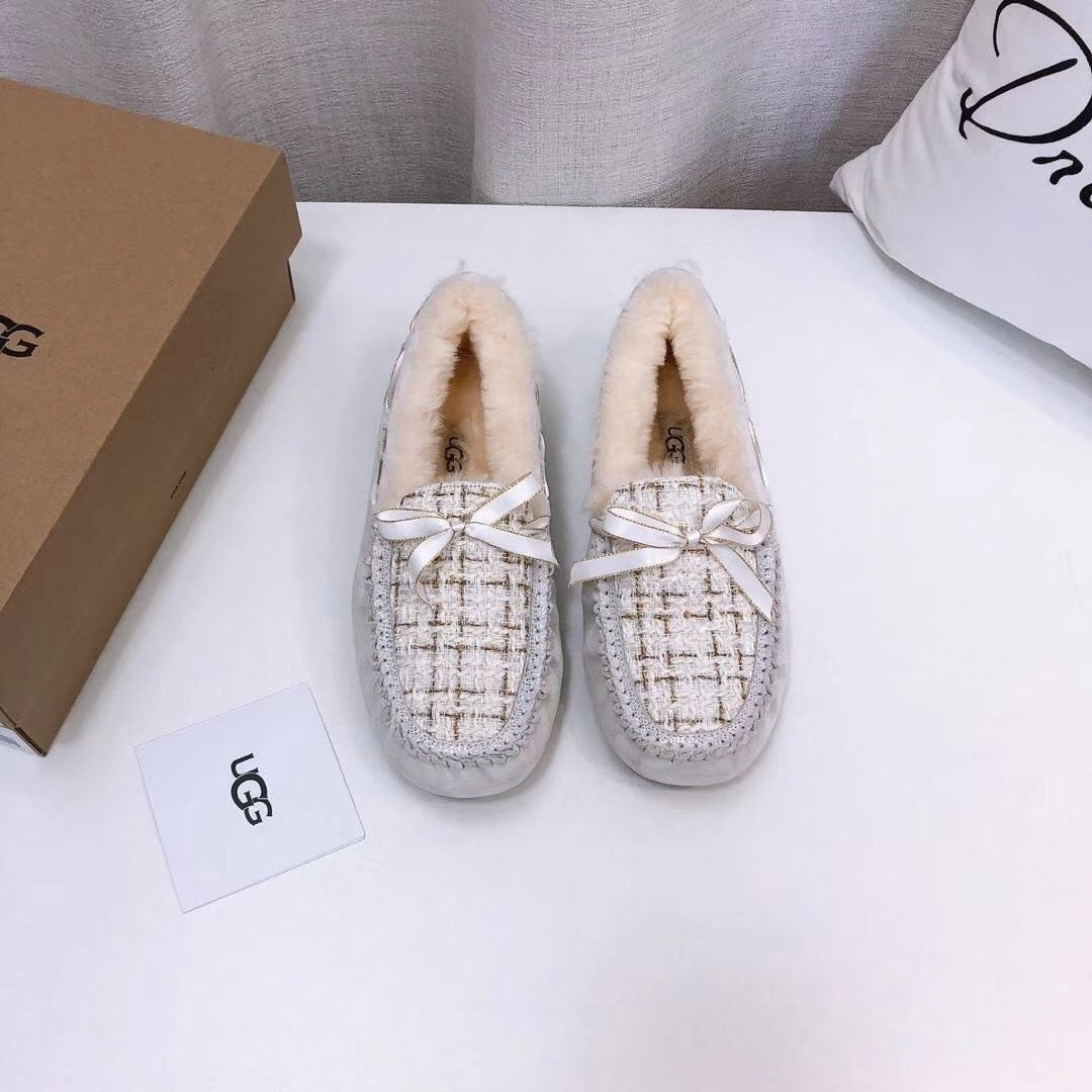 5623 Pearl White Chic Driving Loafers
