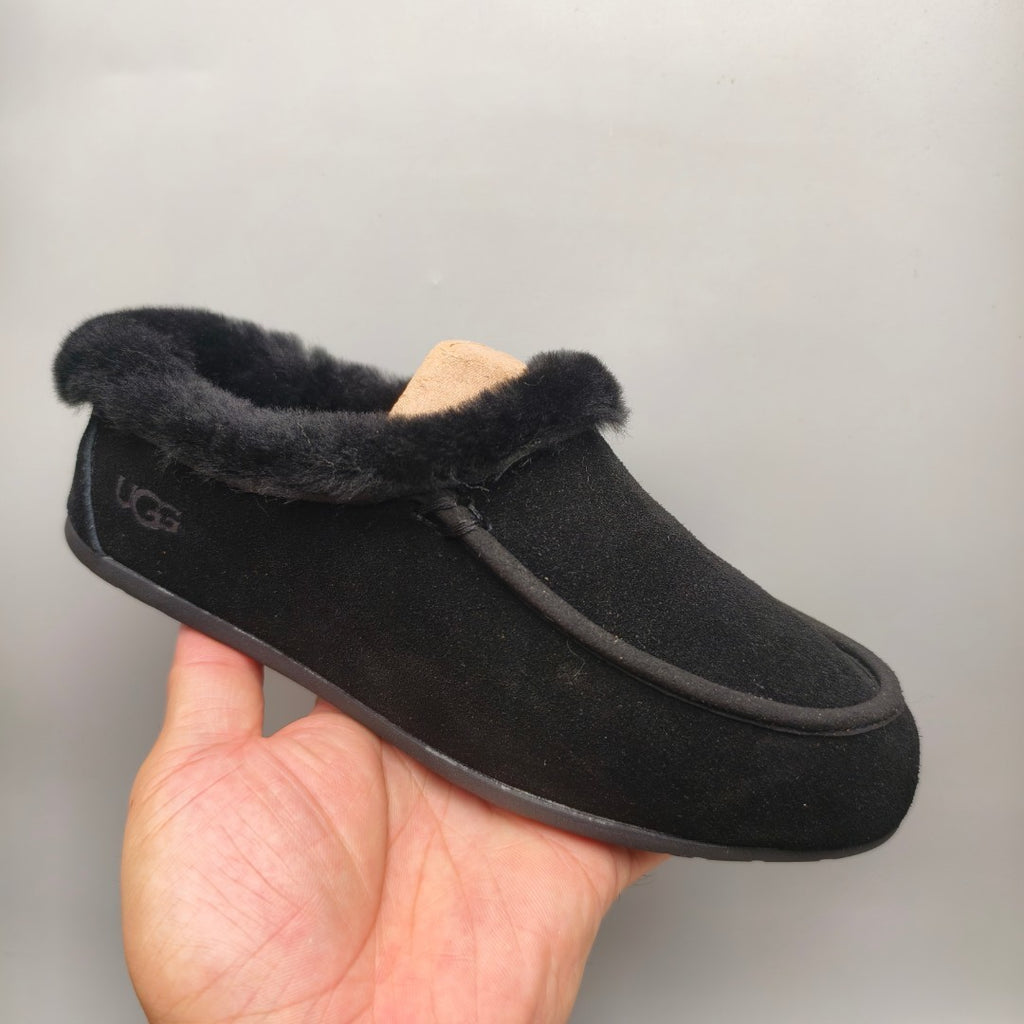 1391 Black Slip-On House Shoes