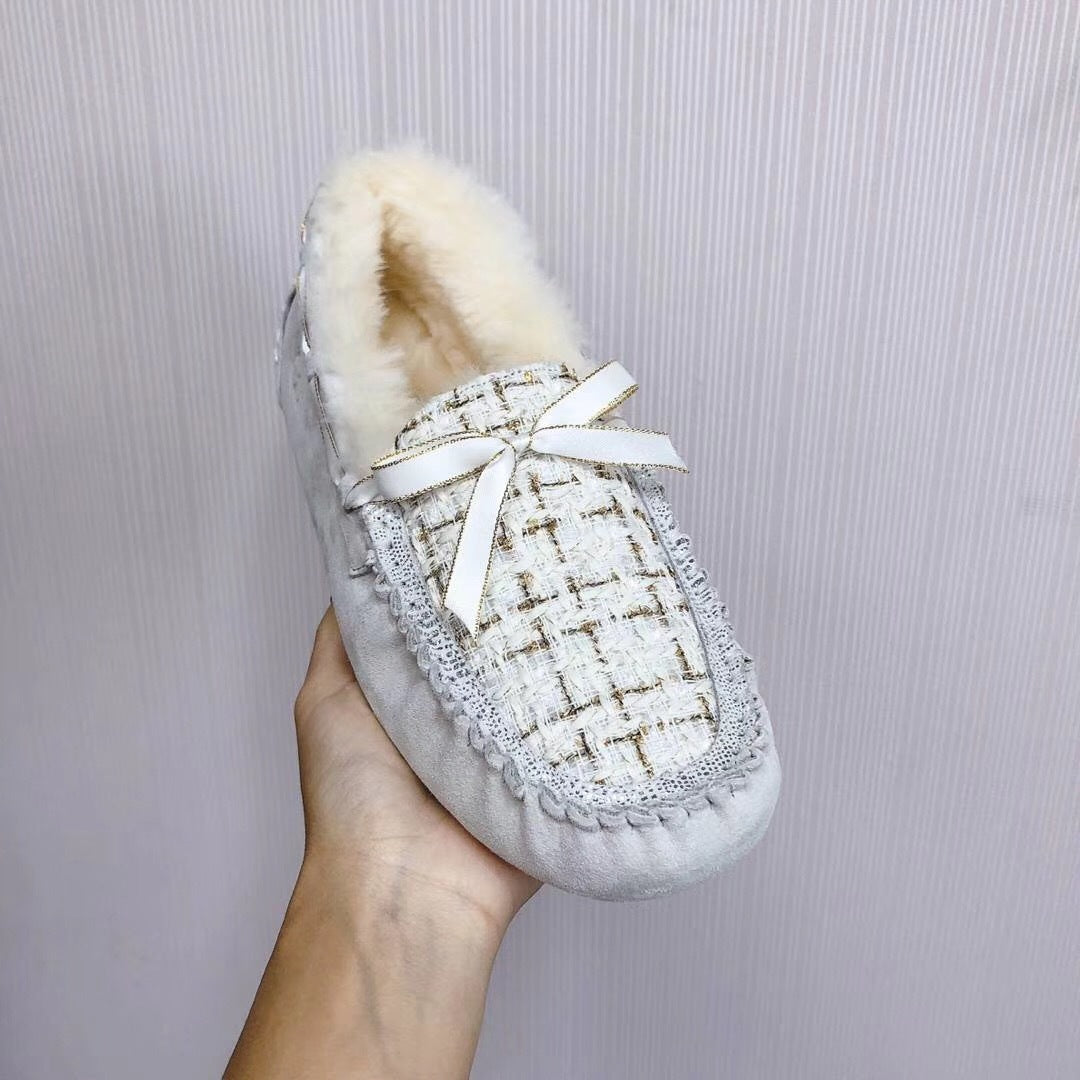 5623 Pearl White Chic Driving Loafers