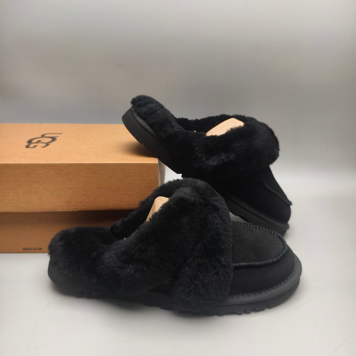 4571 Black Casual House Slippers