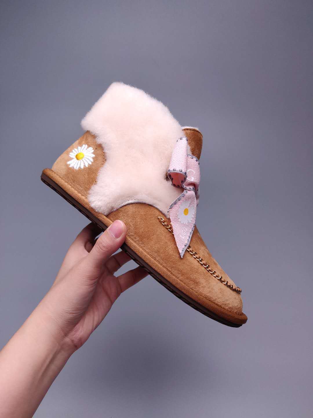 7888 Chestnut Daisy Chain-and-Ribbon Detail Shoes