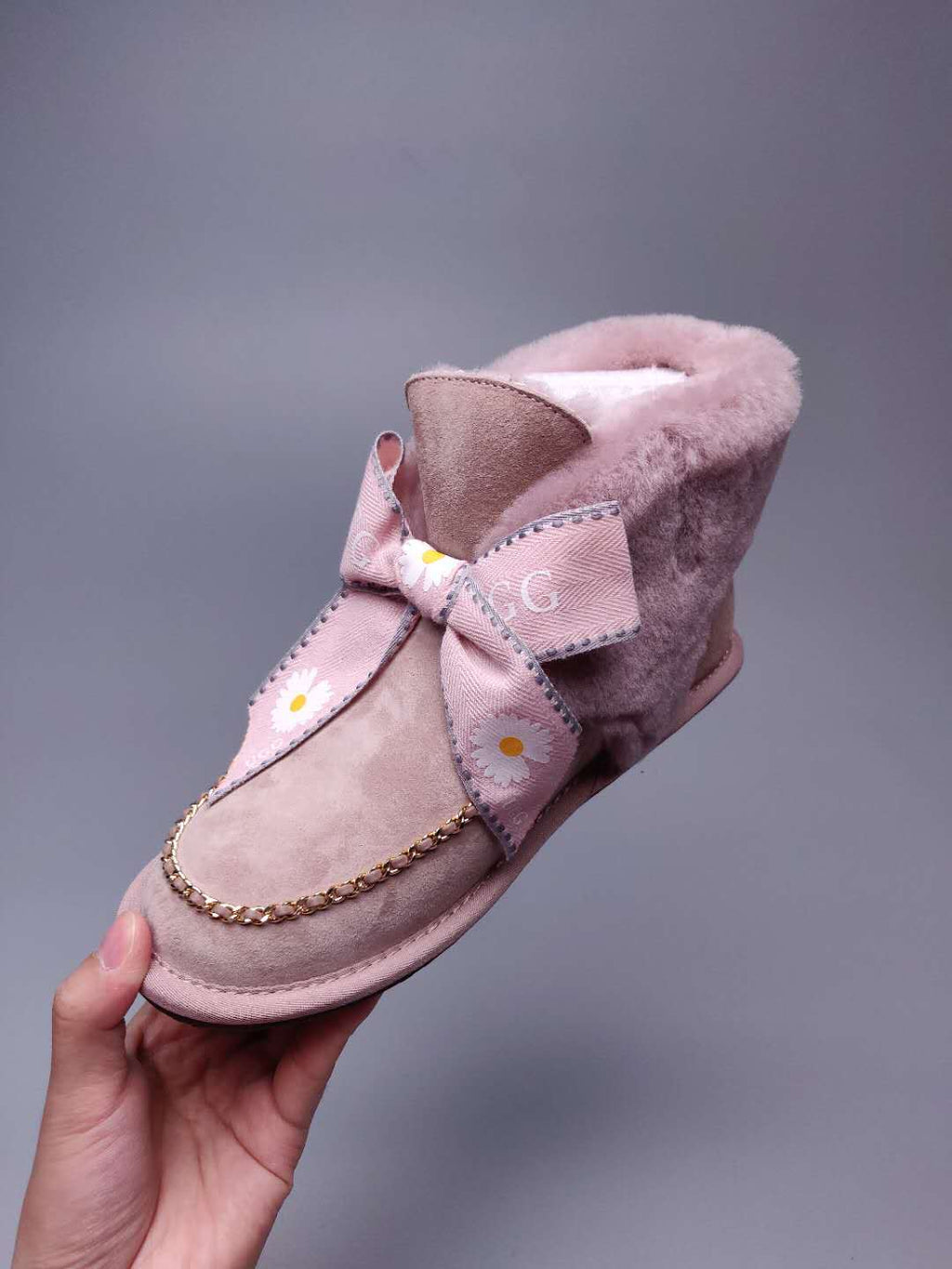 7888 Muted Pink Daisy Chain-and-Ribbon Detail Shoes